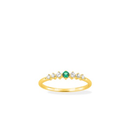 Anel banhado a ouro com zircónia verde acompanhado de zircónias brancas