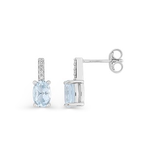 Pendientes colgantes de oro blanco de 9K adornados con una aguamarina y cuatro diamantes de 0,04 ct
