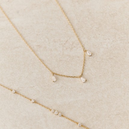 Colar trilogia banhado a ouro com zircónias