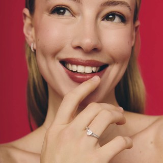 Anillo solitario abierto oro blanco 9 KT circonita