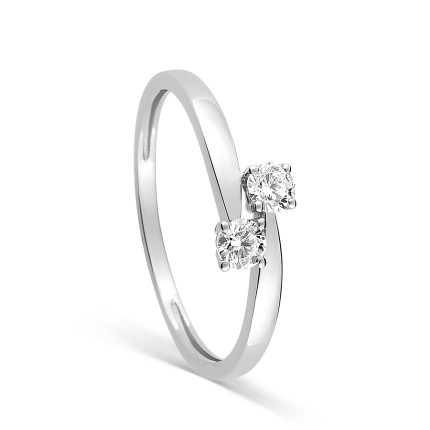Anillo de oro blanco 9 KT con 2 circonitas