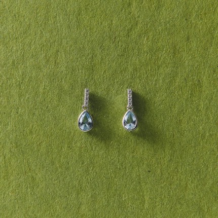 Brincos pendentes em prata 925‰ banhada a ródio com zircónias brancas e azul-celeste 6x4 mm