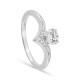 Anillo de plata de ley 925 rodiada con circonita y borde en V