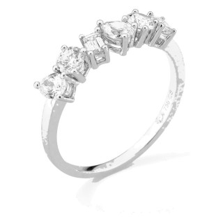 Anillo de oro blanco 18K con diamantes creados de formas variadas 0,78 ct