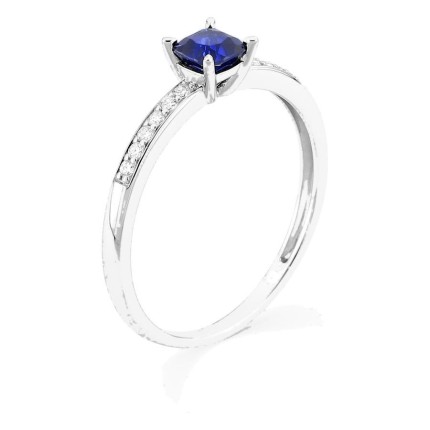 Anel em ouro branco 9K com safira criada lapidação almofada e diamantes criados 0,08 ct