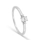 Anillo solitario de oro blanco 9K con diamante ovalado acompañado 0,17 ct