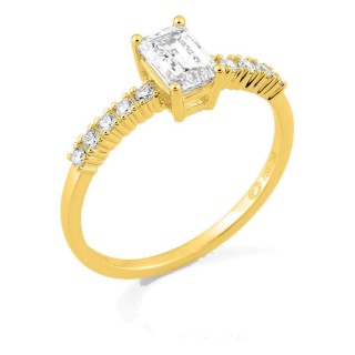Anillo solitario acompañado de oro amarillo 18K con diamantes creados 0,85 ct talla esmeralda
