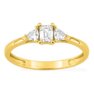 Anillo de oro amarillo 9K con diamante de talla esmeralda 0,25 ct y dos piedras triangulares