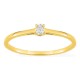 Anillo solitario de oro amarillo 9K con diamante creado de talla pera 0,05 ct