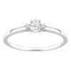Anillo solitario de oro blanco 9K con diamante acompañado 0,17 ct
