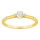 Anel solitário em ouro amarelo 9K com diamante acompanhado 0,17 ct