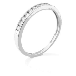 Meia aliança em ouro branco 9K com 9 diamantes criados 0,20 ct em cravação carril