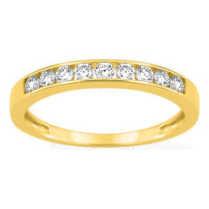 Meia aliança em ouro amarelo 9K com 9 diamantes criados 0,30 ct em cravação carril