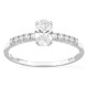 Anillo solitario acompañado de oro blanco 18K con diamantes creados 0,63 ct talla ovalada