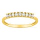 Meia aliança em ouro amarelo 9K com 9 diamantes criados 0,20 ct em cravação de garras