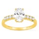 Anillo solitario acompañado de oro amarillo 18K con diamantes creados 1,21 ct talla ovalada