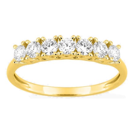 Media alianza de oro amarillo 9K con 7 diamantes creados 0,50 ct en engaste de garras