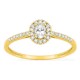 Anillo de oro amarillo 9K con diamantes creados 0,30 ct y centro ovalado 0,16 ct en halo