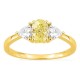 Anillo de oro amarillo 18K con diamantes creados 0,90 ct y centro amarillo ovalado 0,50 ct
