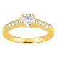 Anillo solitario acompañado de oro amarillo 18K con diamantes creados 0,75 ct