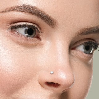 Piercing de Nariz em Ouro Branco 9K e Zircónia