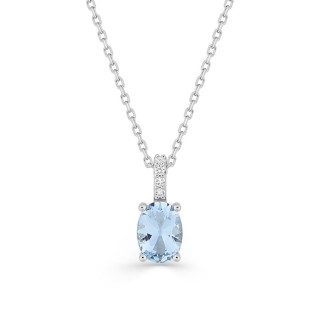 Collar de plata de ley 925 rodiada con circonita ovalada azul cielo 8x6 mm